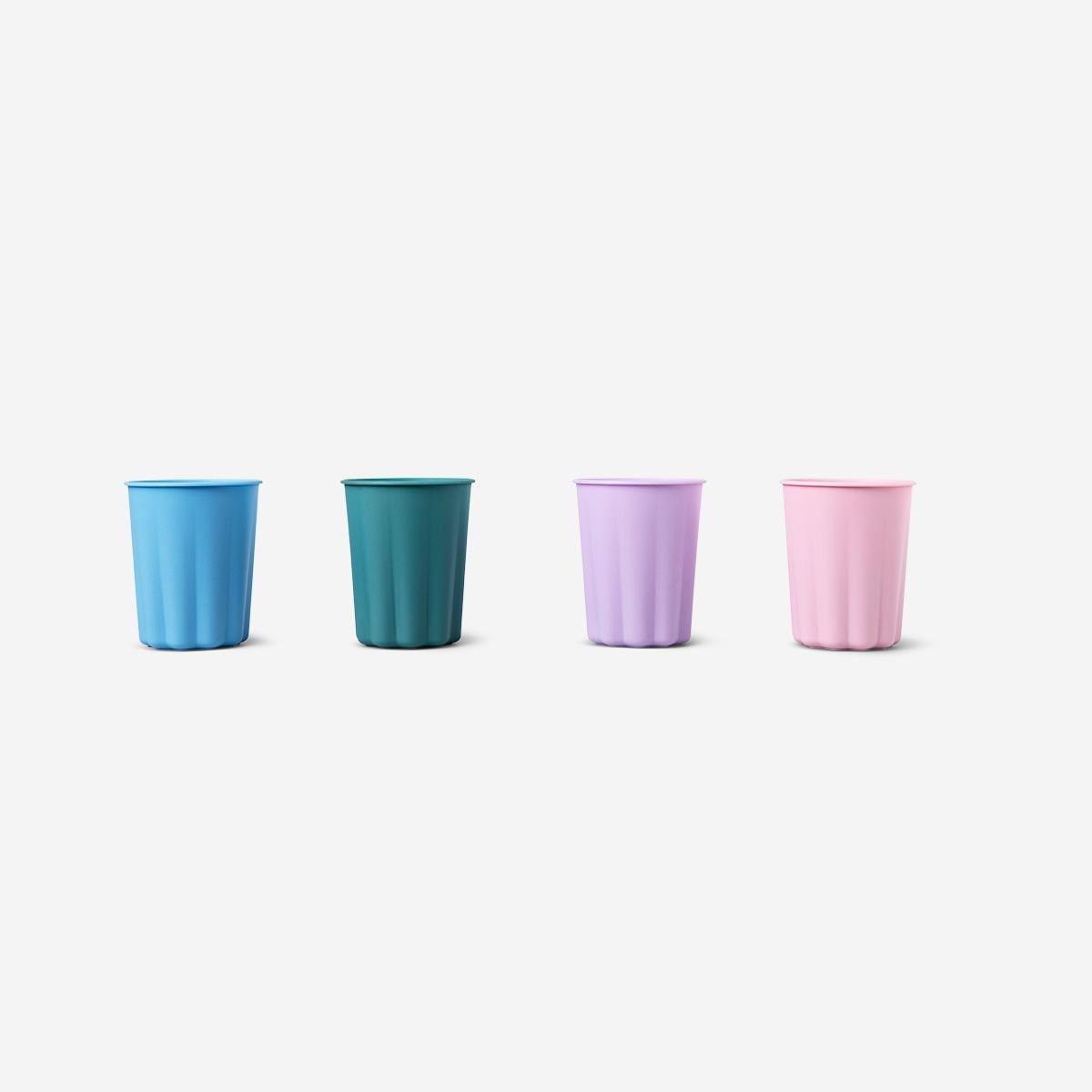 Multicolour Plastic Cups. 4 Pcs