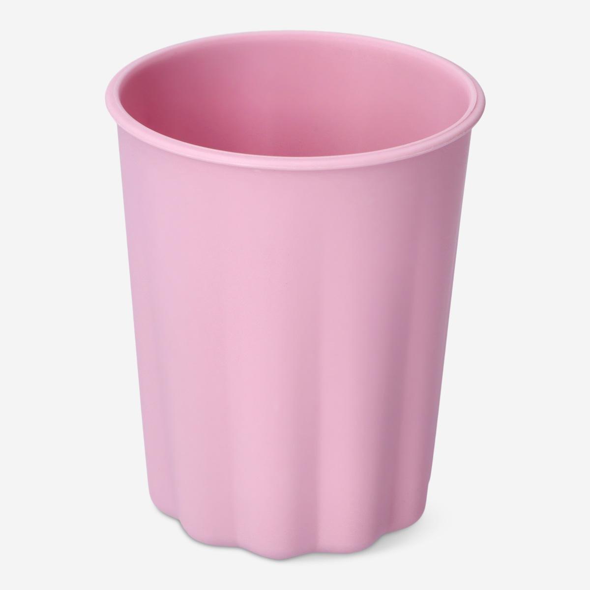 Multicolour Plastic Cups. 4 Pcs