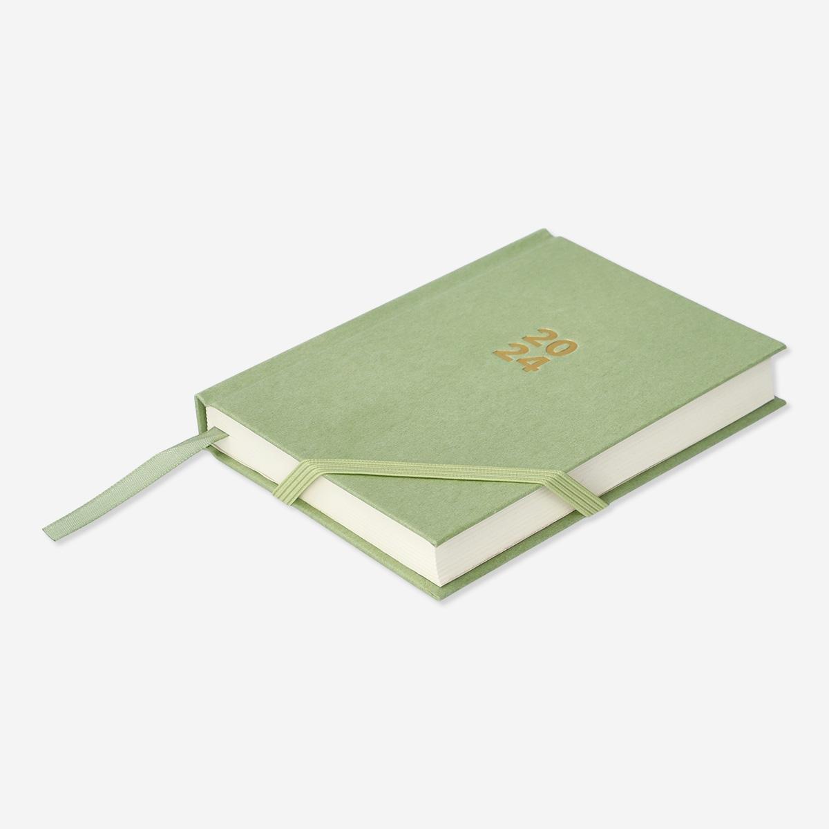 Green daily diary. a6
