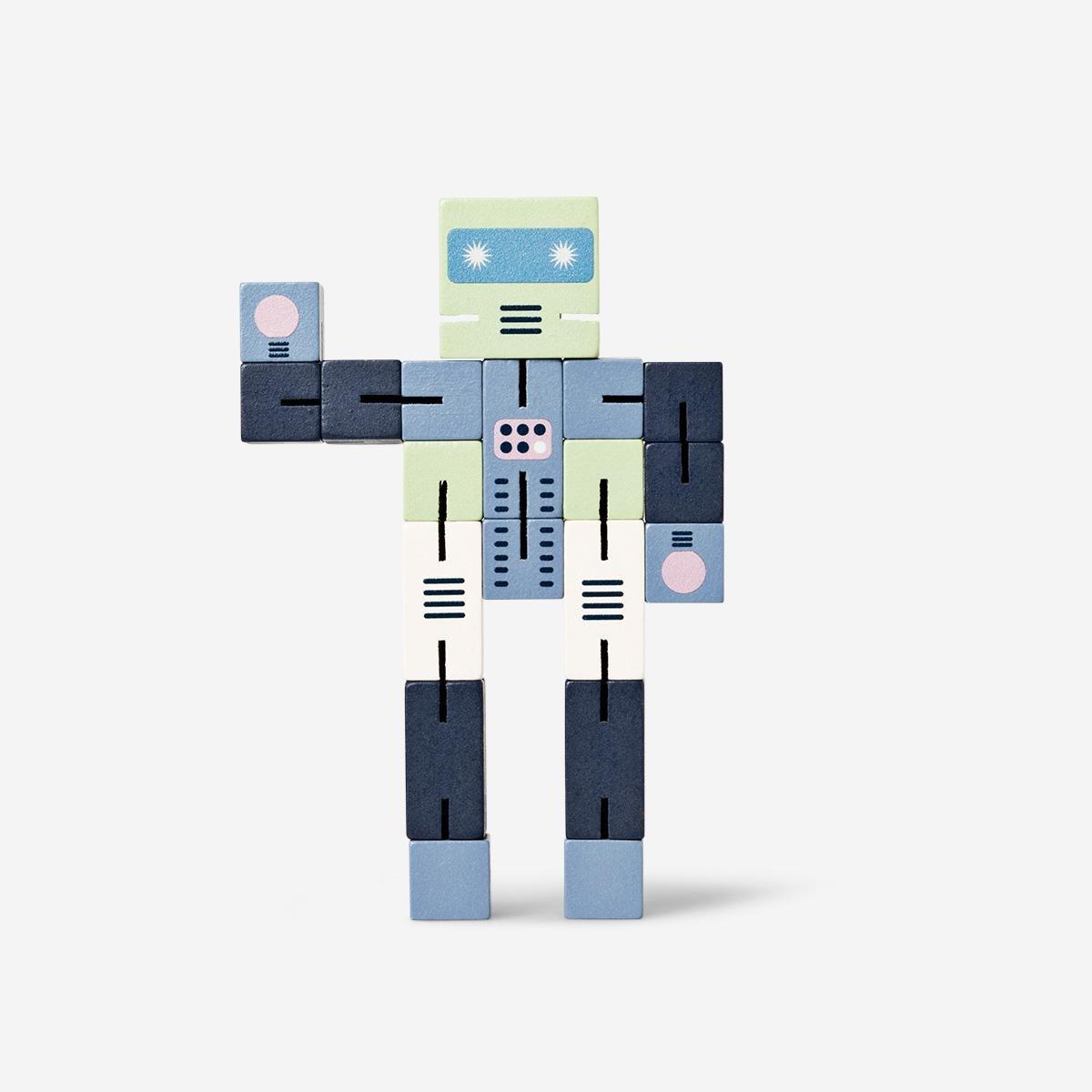 Blue cubic iq robot