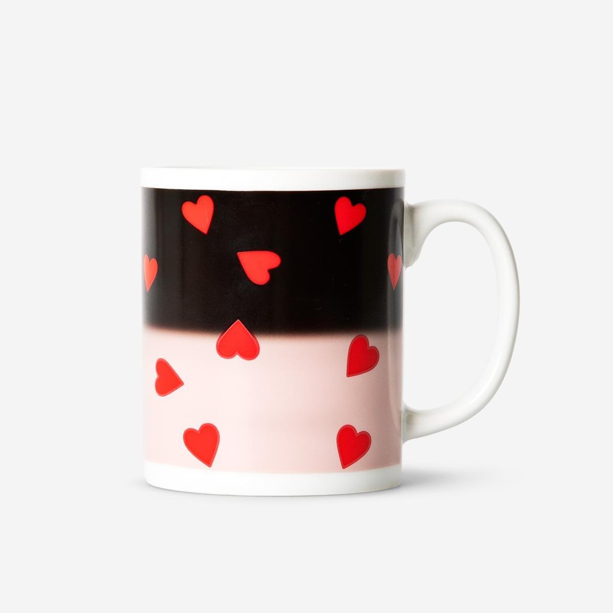 Black magic mug. 320 ml