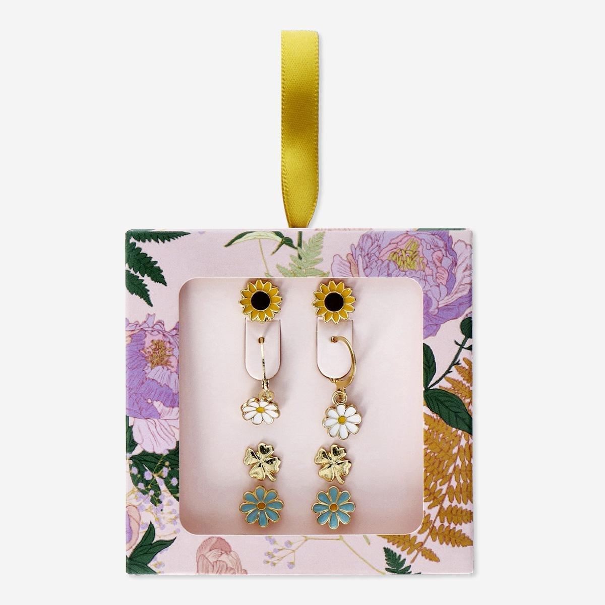 Multicolour earrings. 4 pcs