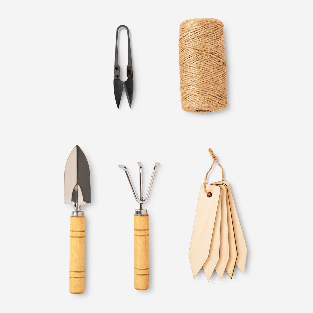 Multicolour gardening tools