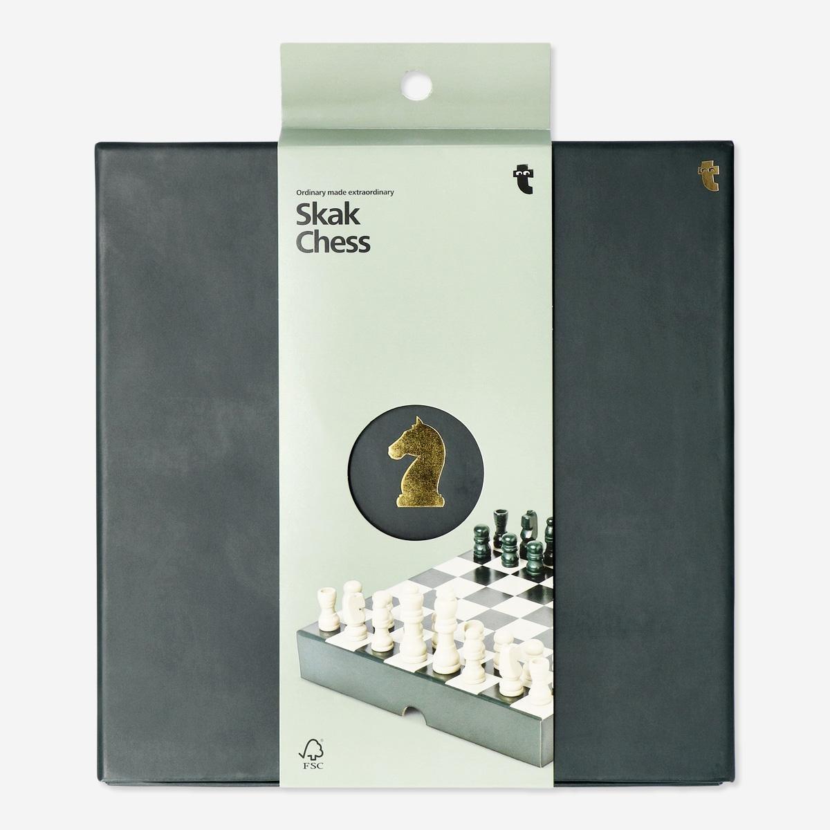 Multicolour chess