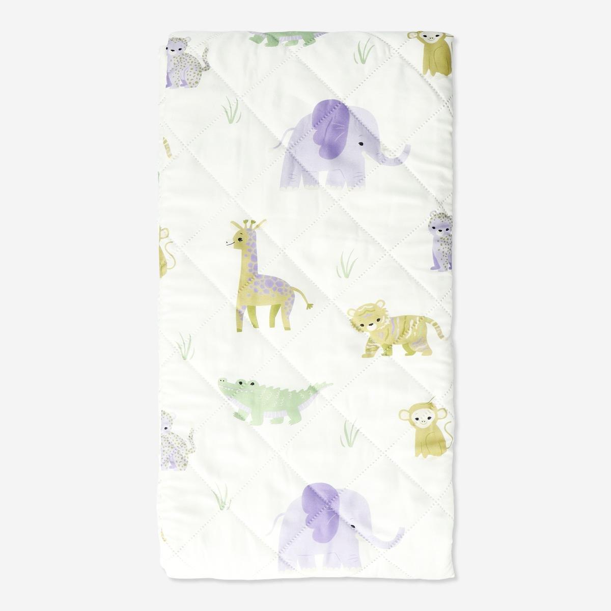 White animal patterned blanket. 110x110 cm