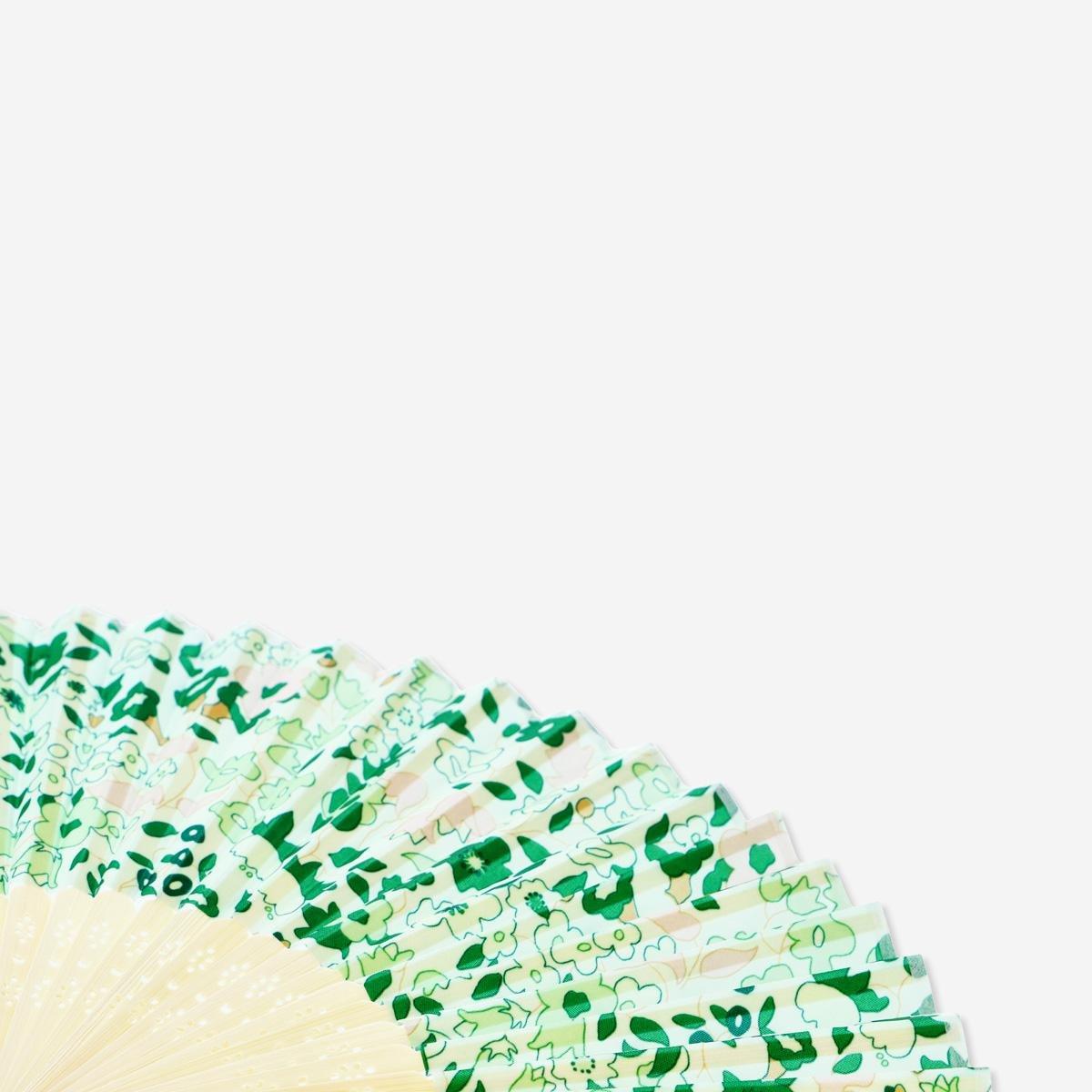 GREEN      Foldable fan