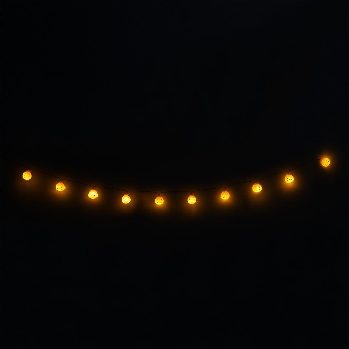 Yellow chicken string lights. 285 cm