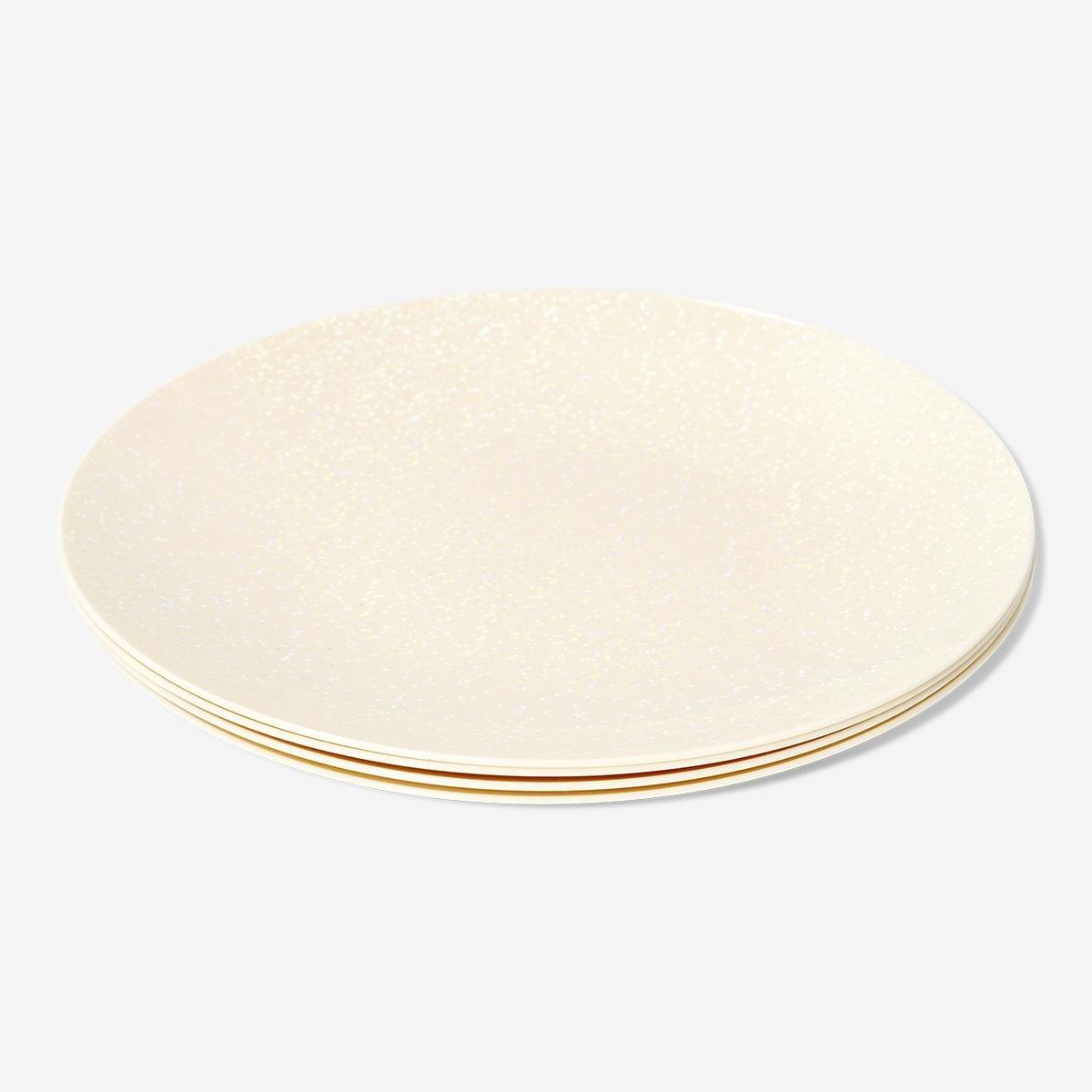 Beige iridescent plates