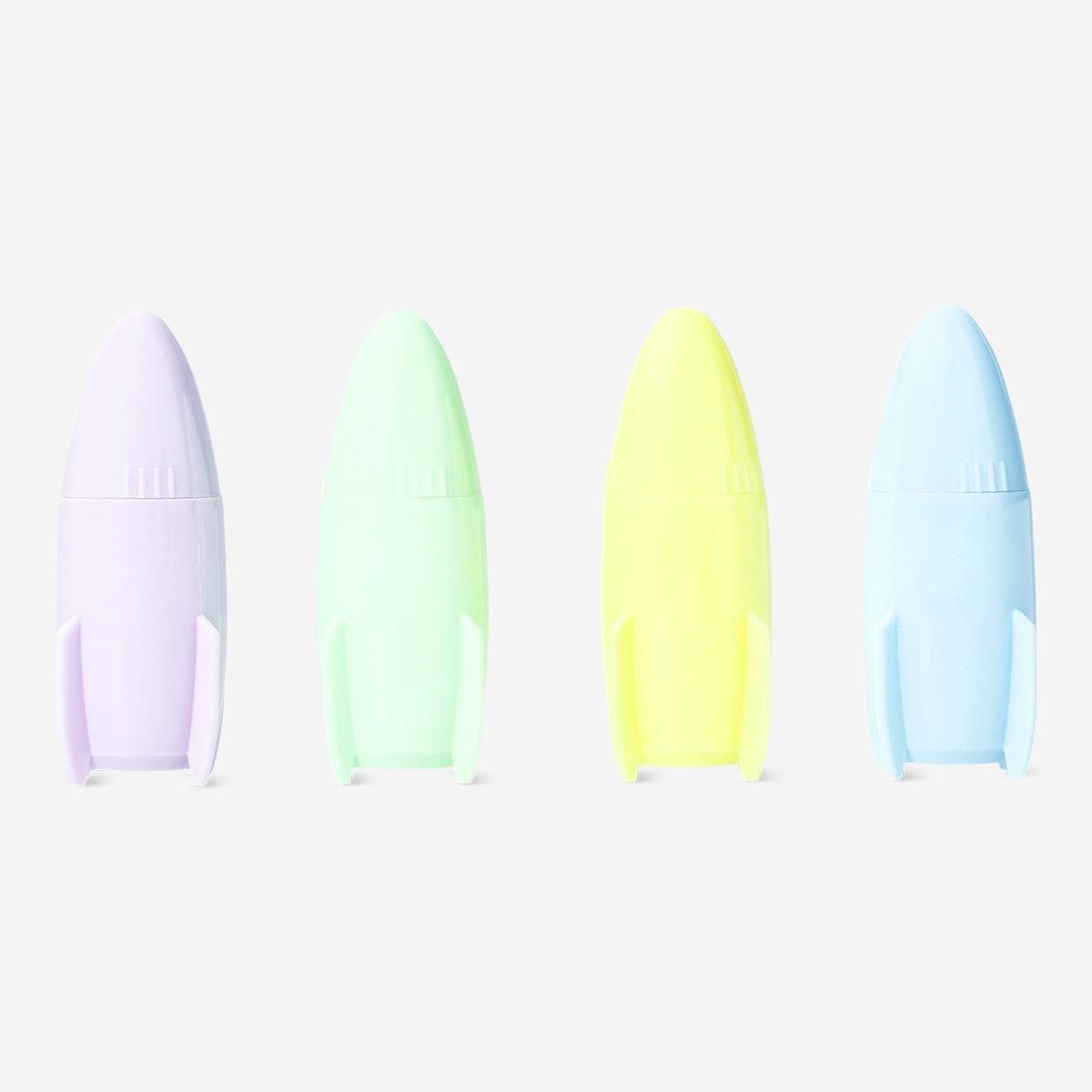 Multicolour spaceship highlighters. 4pcs