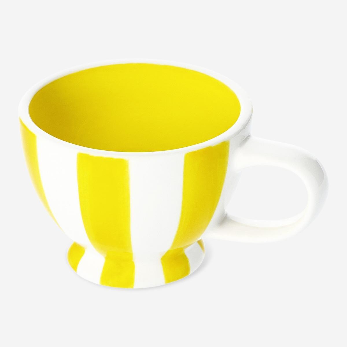 YELLOW     Mug. 300 ml
