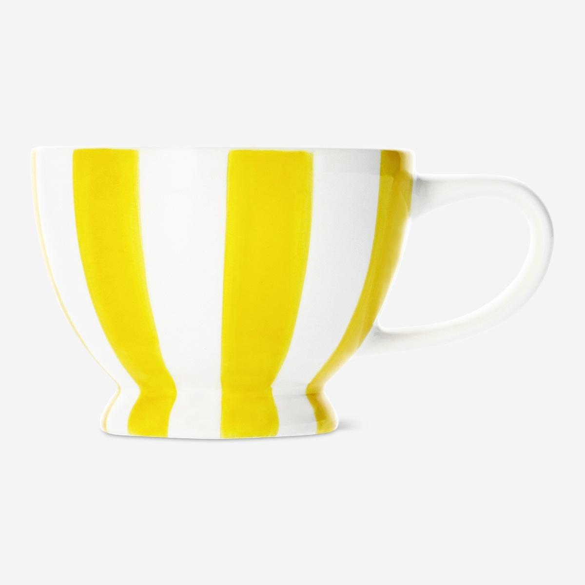 YELLOW     Mug. 300 ml