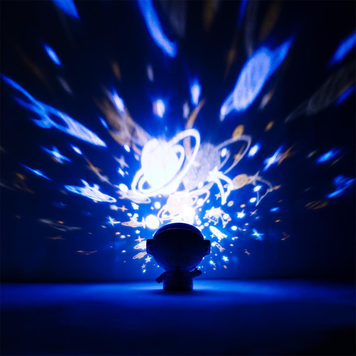 Multicolour Cosy Astronaut Lamp