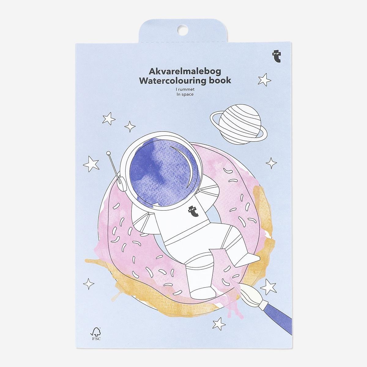 Multicolour water colouring book. 17x24 cm