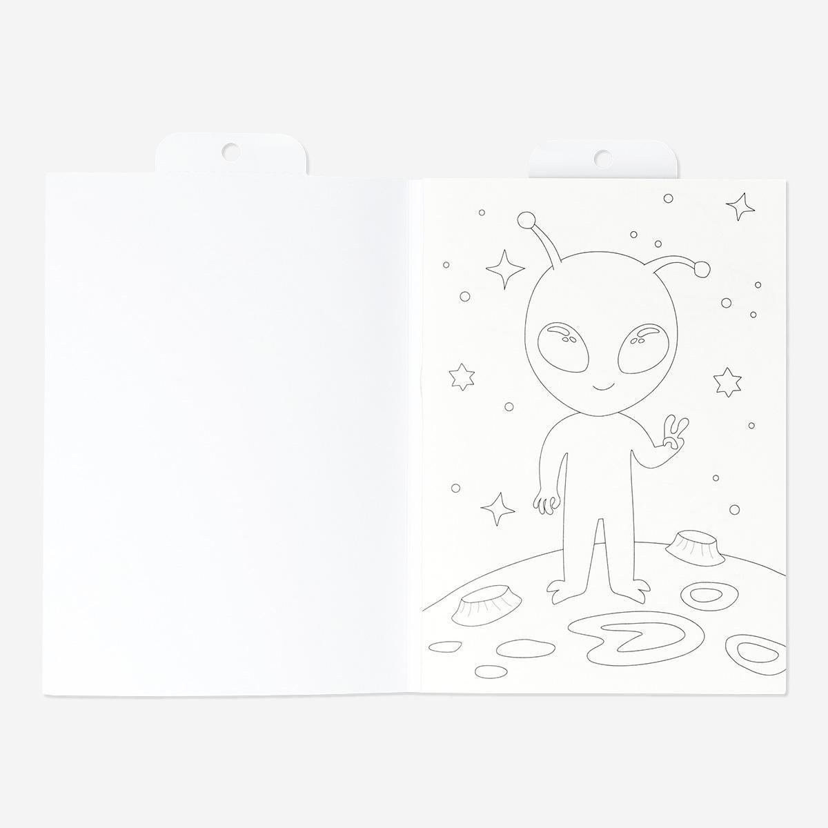 Multicolour water colouring book. 17x24 cm