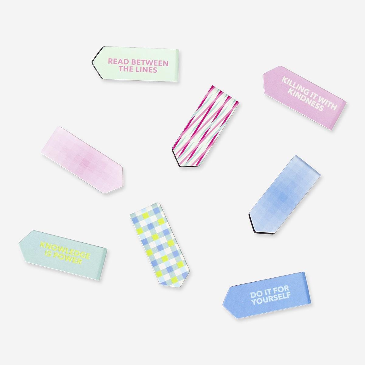 Multicolour magnetic bookmarks