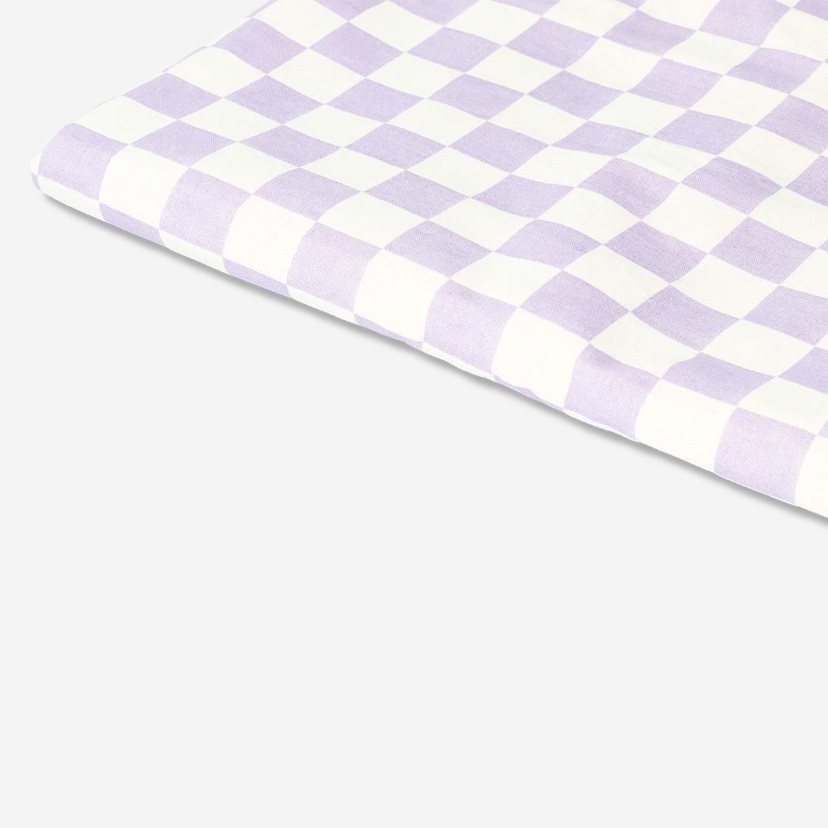Multicolour checkered tablecloth. 140x220 cm