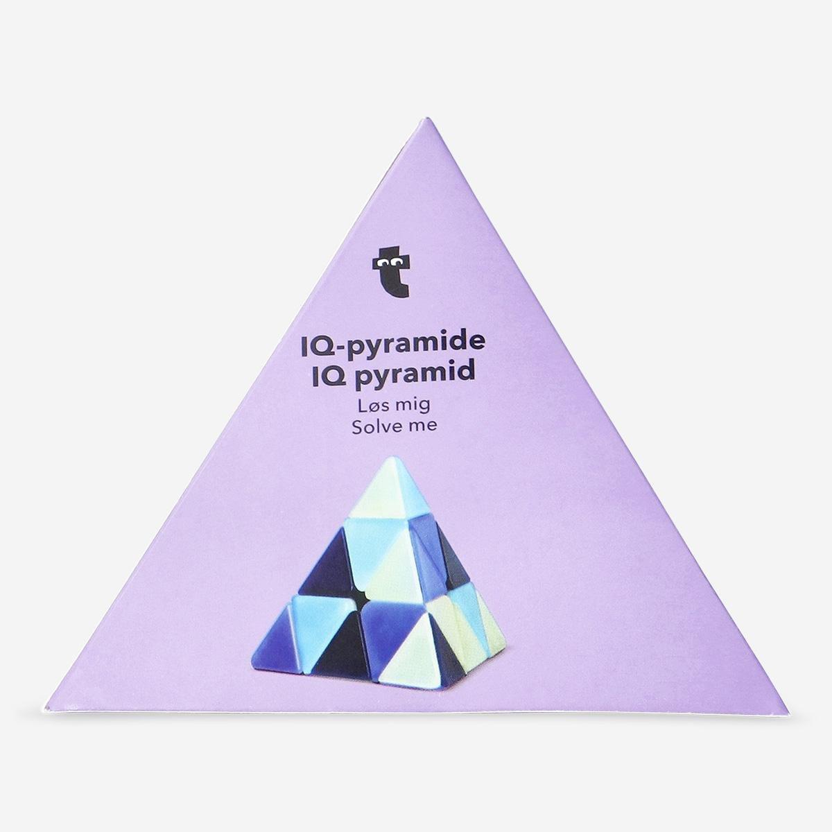 Multicolour iq pyramid