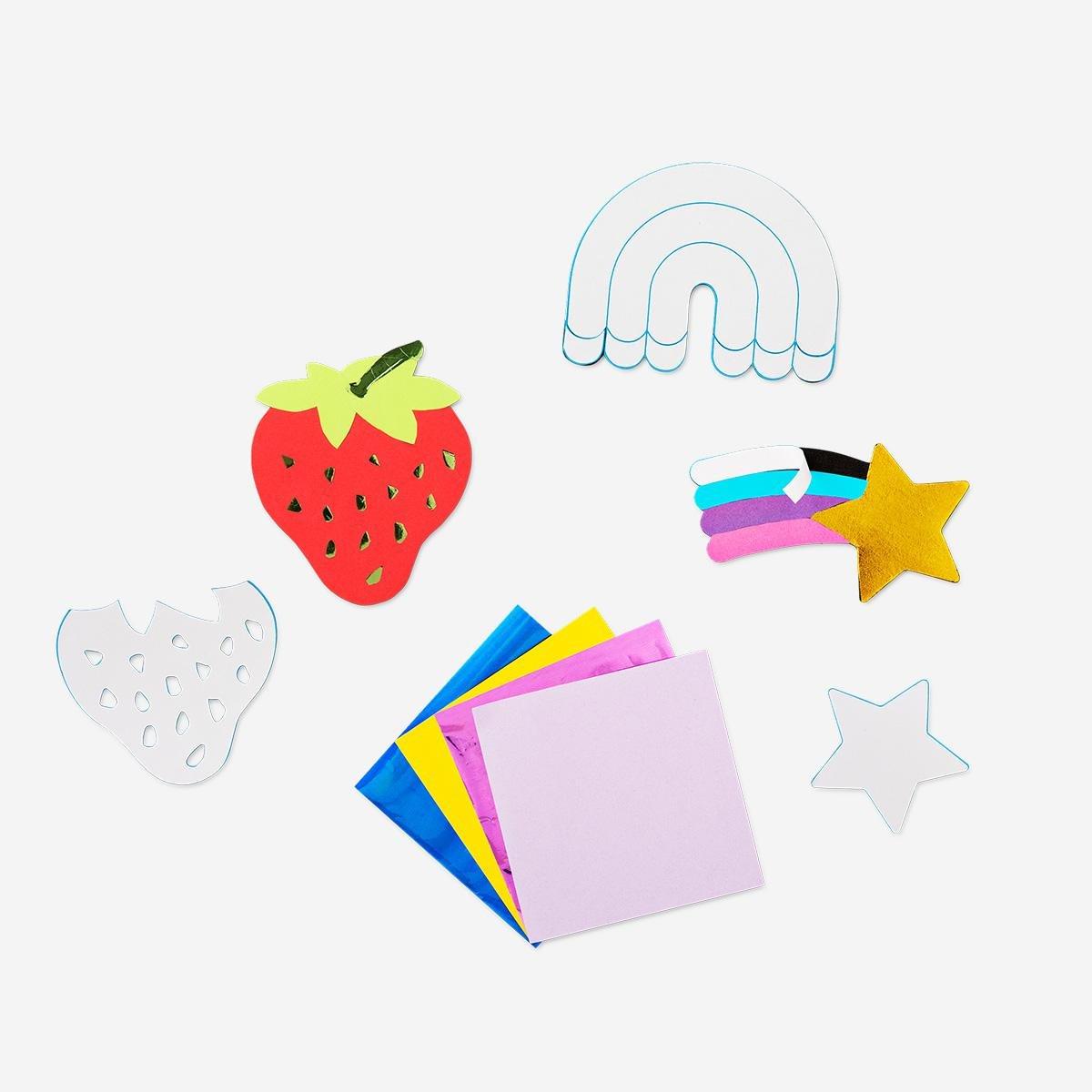 Multicolour make-your-own magnets. 3 pcs