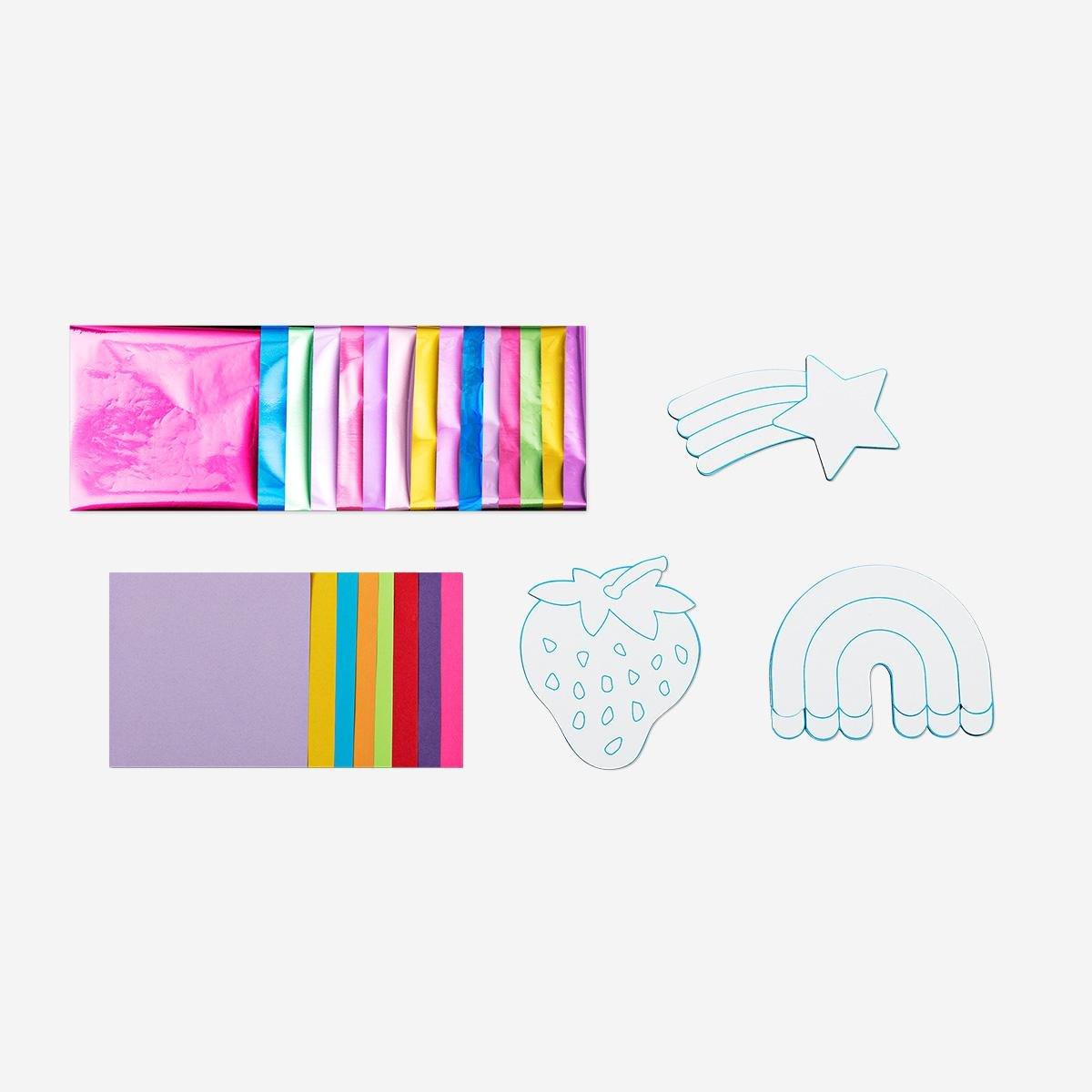 Multicolour make-your-own magnets. 3 pcs