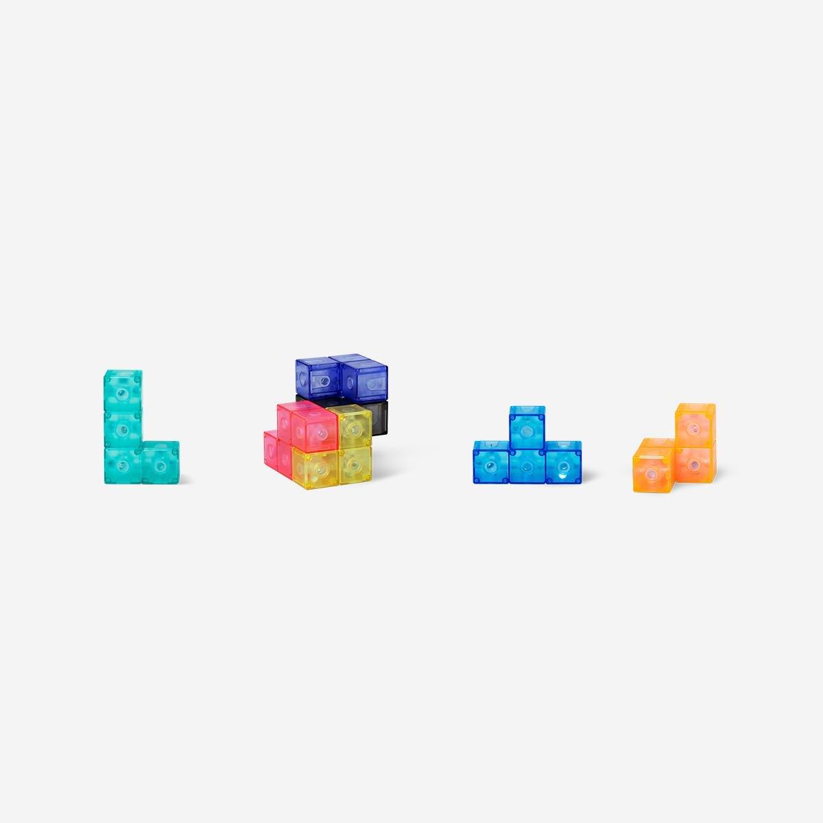 Multicolour magnetic iq cube