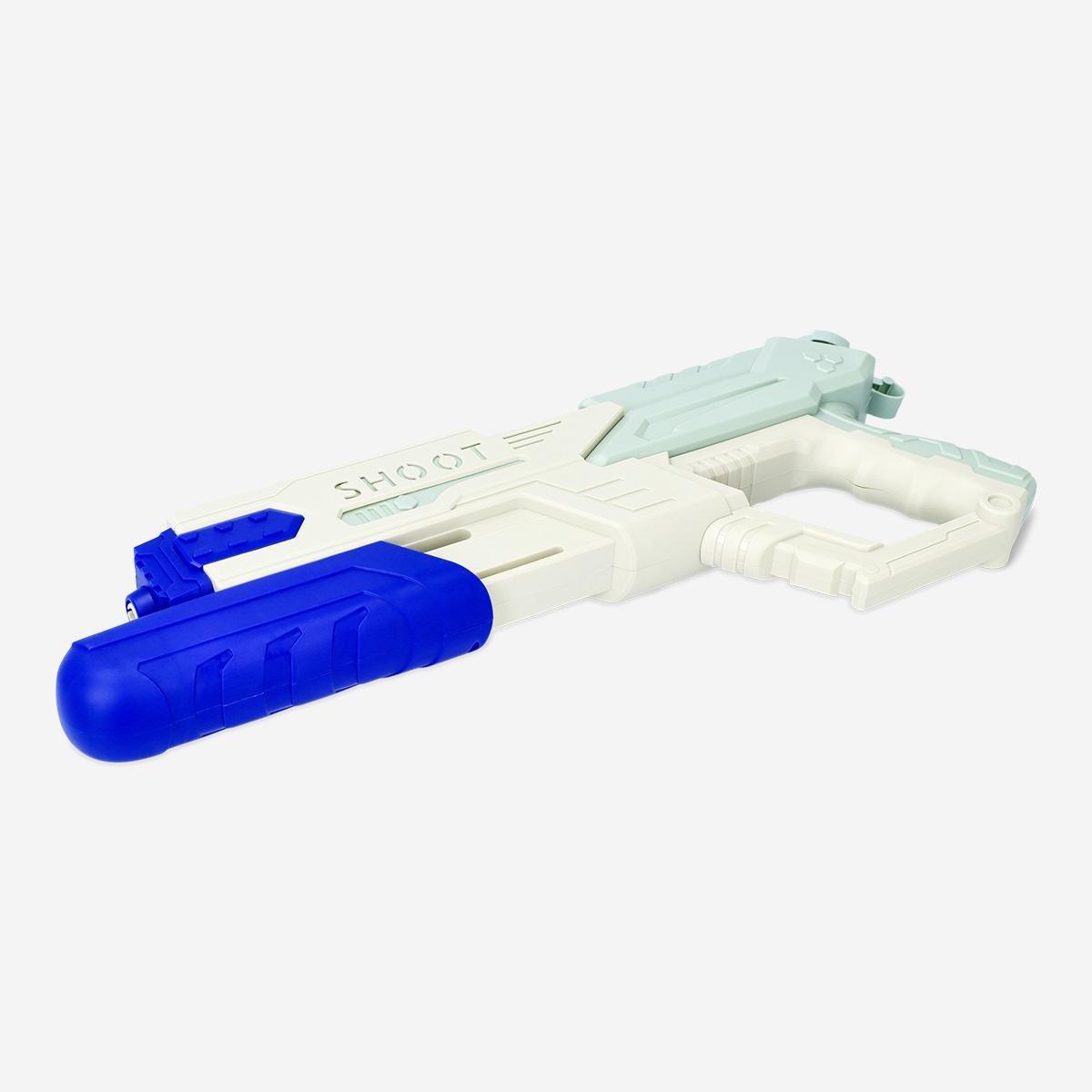 Blue water blaster