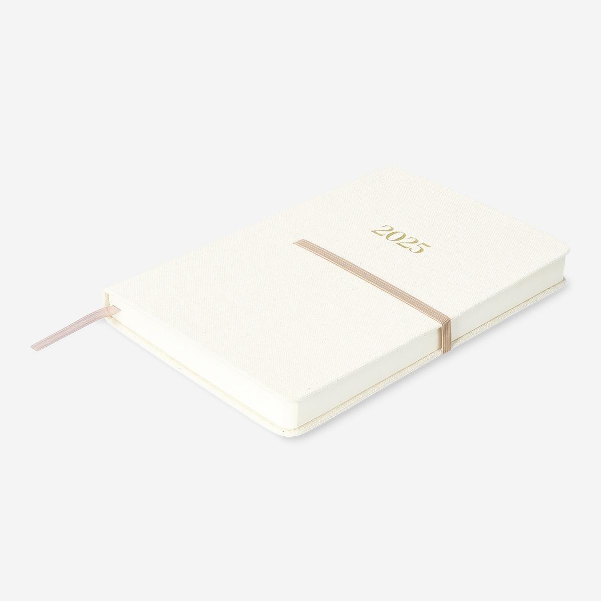 White linen cover daily diary A5 - English