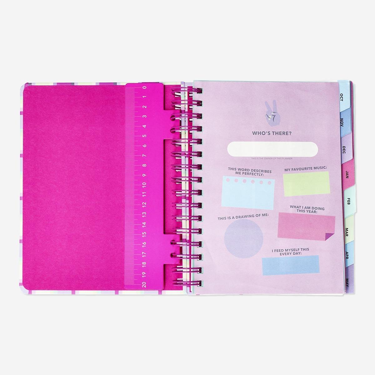 Multicolour checkered study planner - English