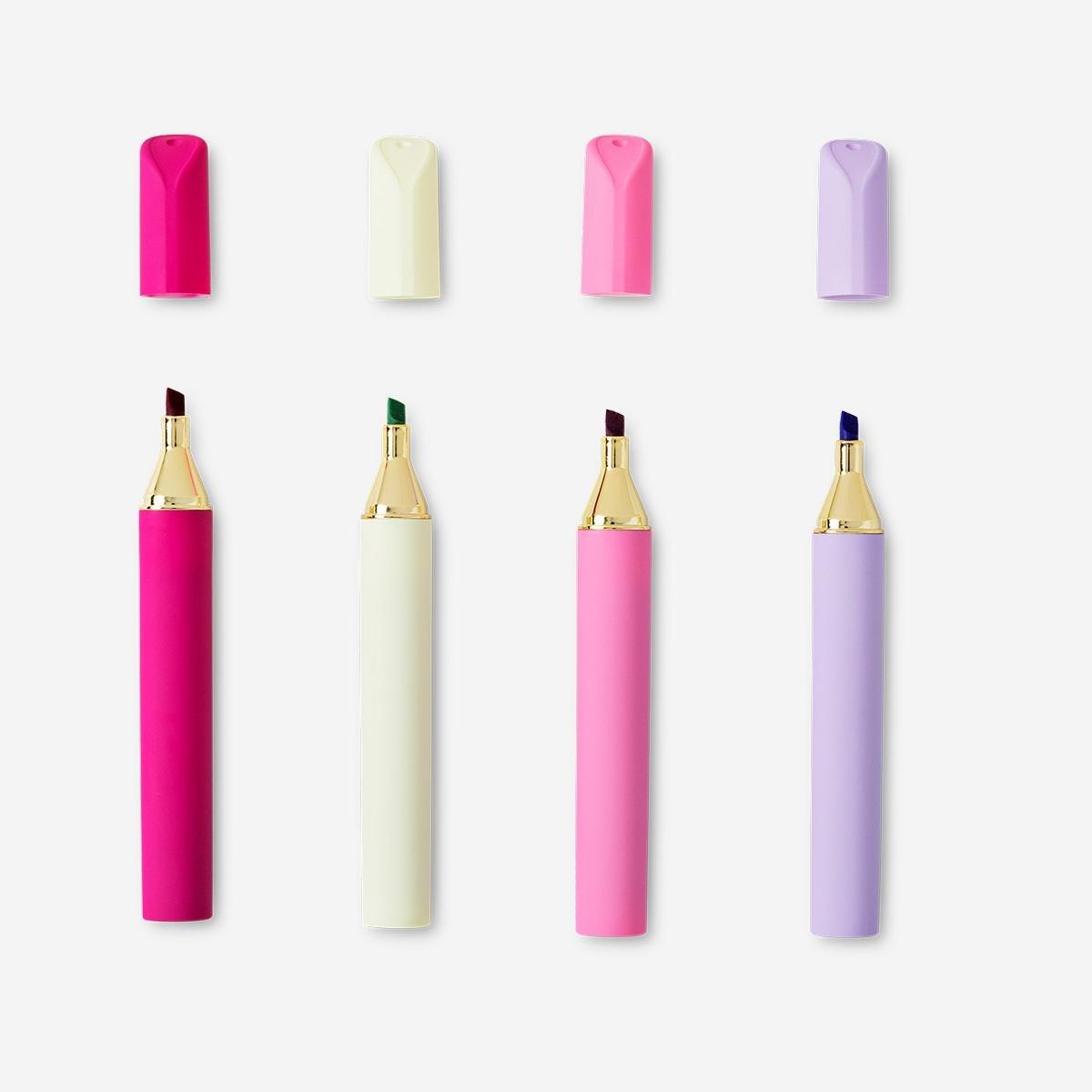 Multicolour lipstick-shaped highlighters - 4 pcs
