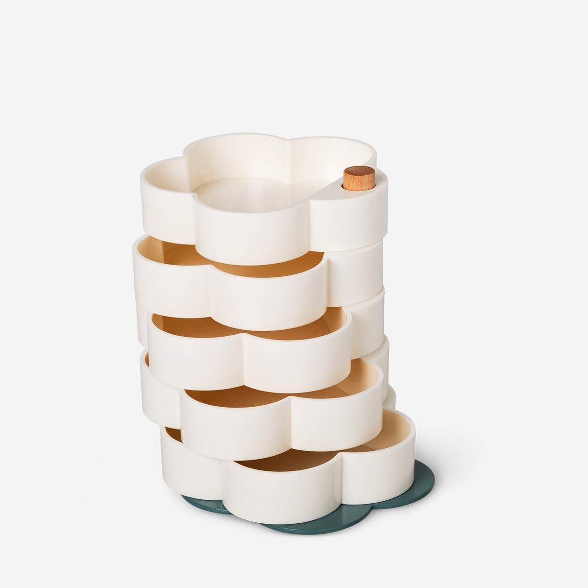 White desk organiser