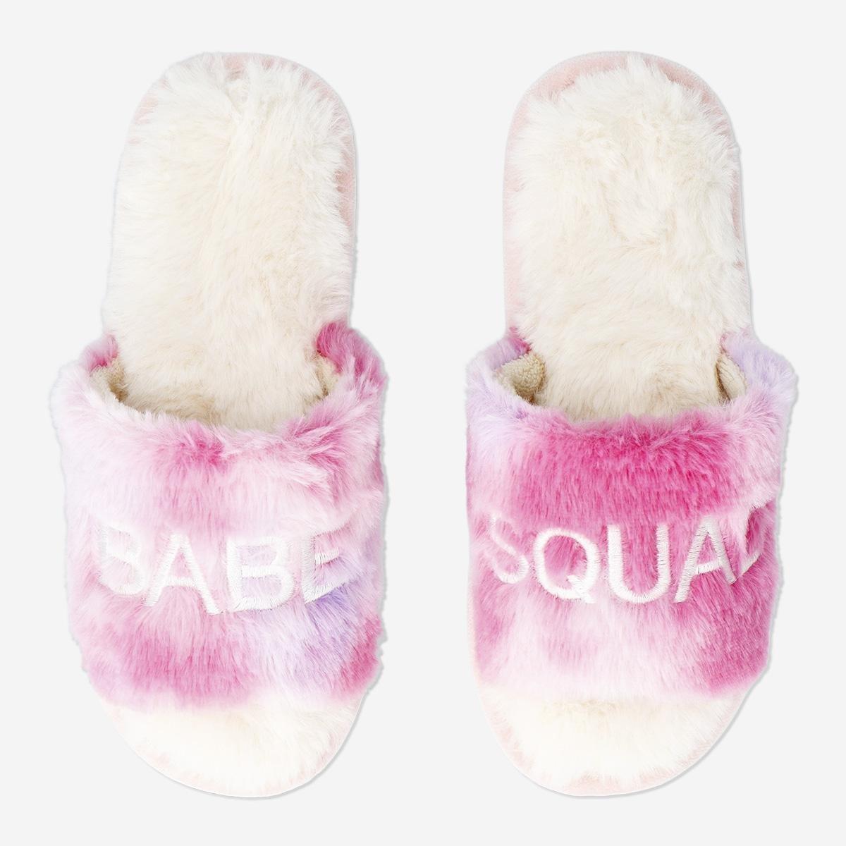 Pink Fluffy Slippers