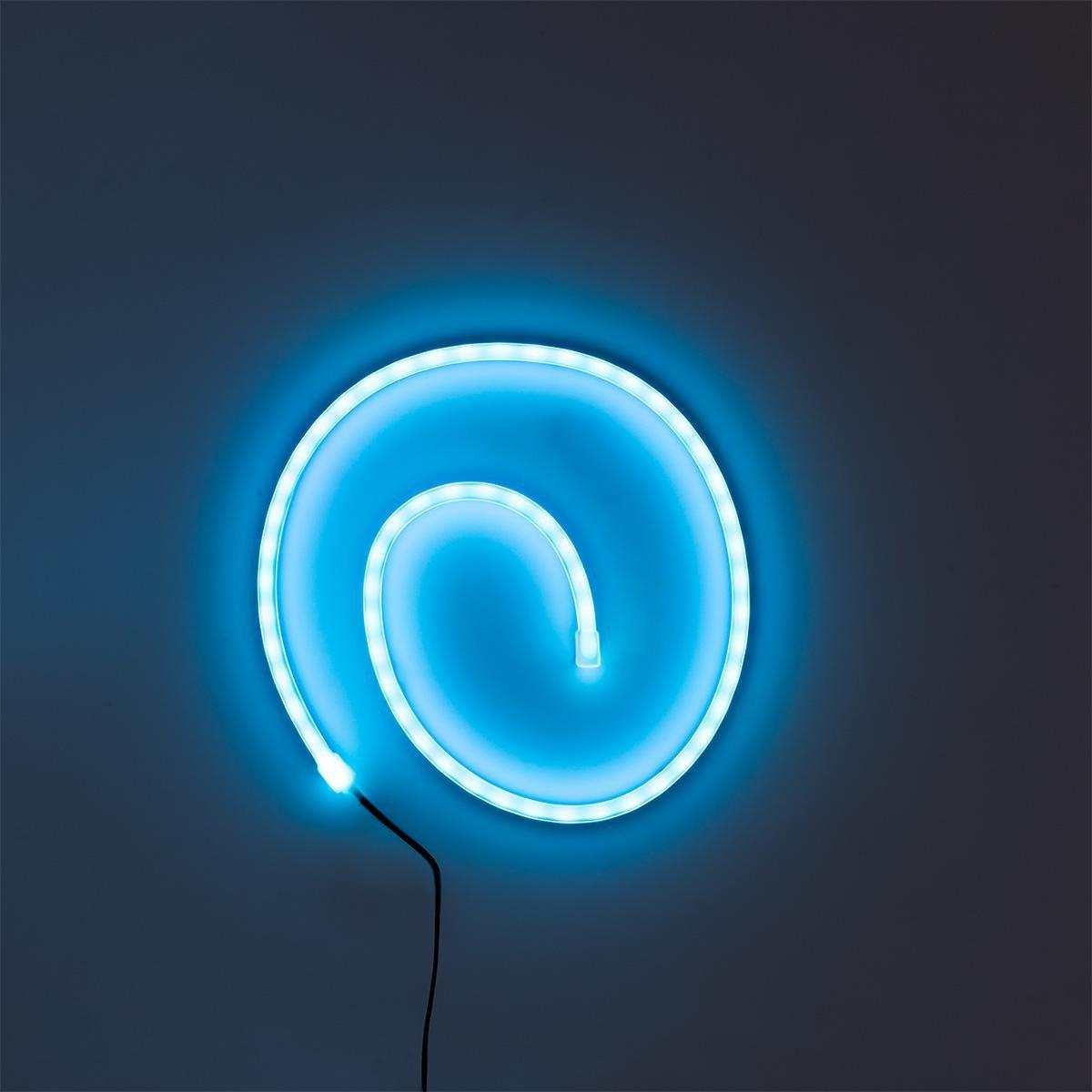 Blue colour-changing light candy dispenser