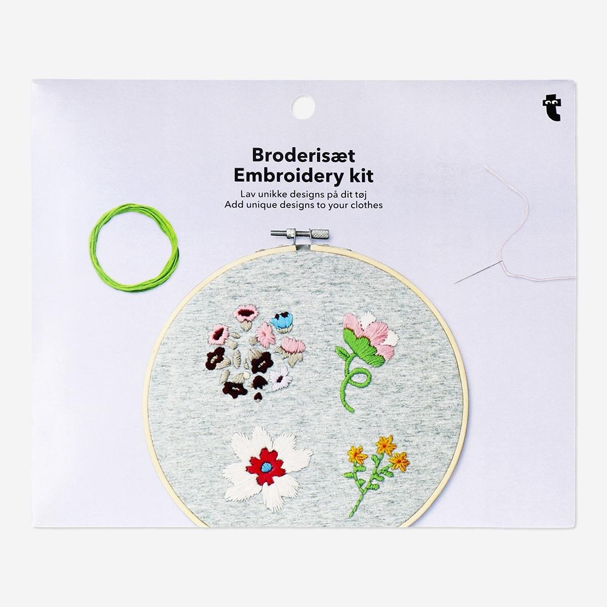 Multicolour mini embroidery kit