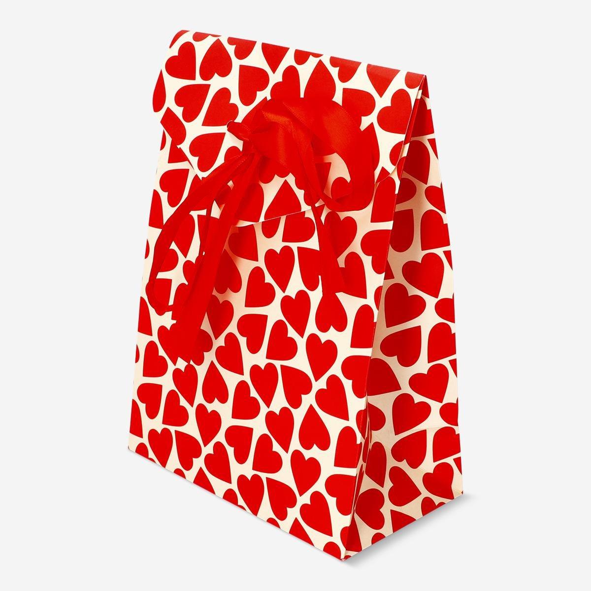 Red red hearts and bow gift bag