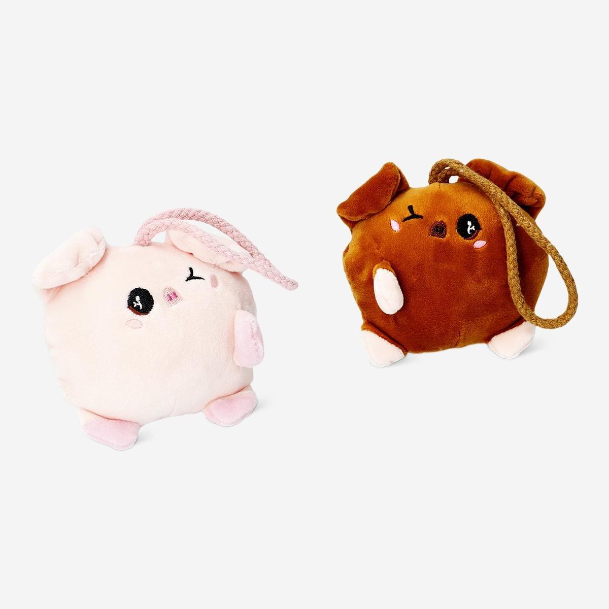 Multicolour magnetic stuffed animals