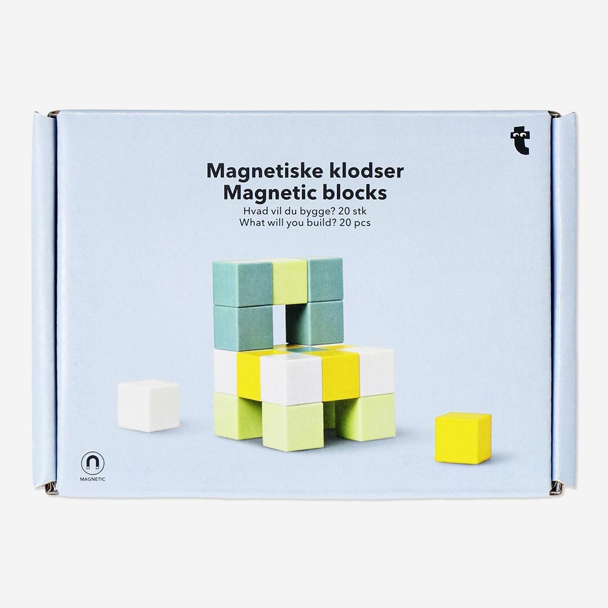 Multicolour magnetic blocks