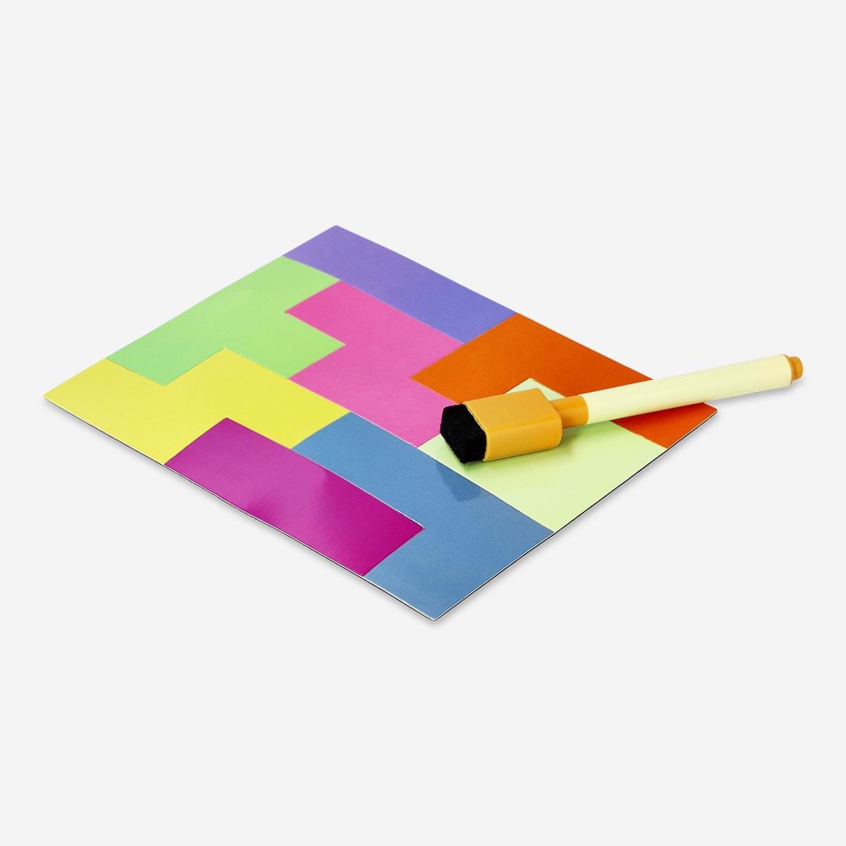 Multicolour magnetic sticky notes with magnetic marker