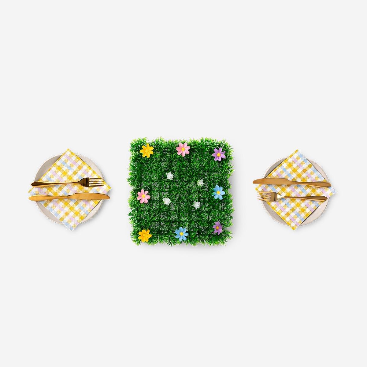 Green Decorative Grass
