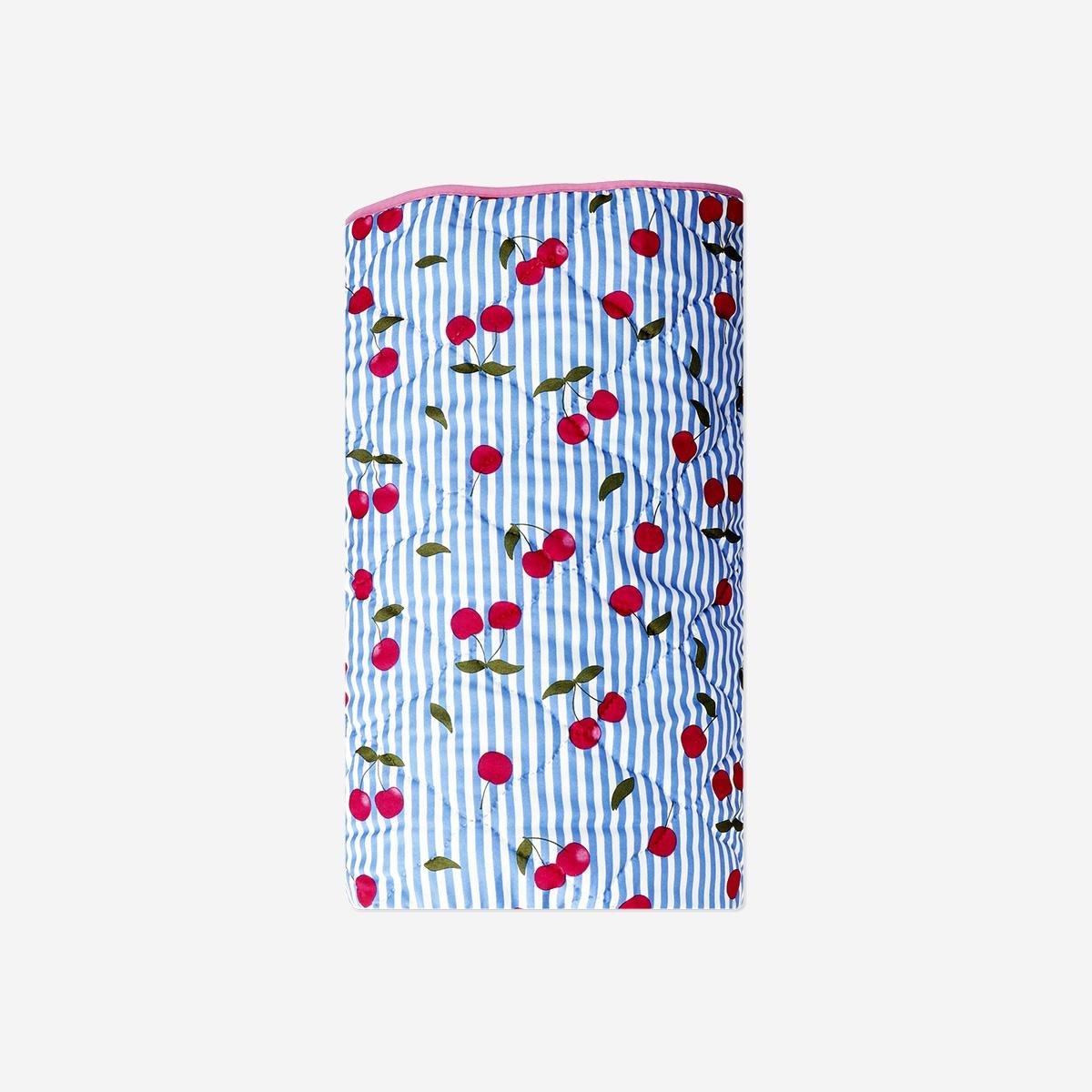 Pink Quilted Blanket With Cherry Print - 170X130 Cm