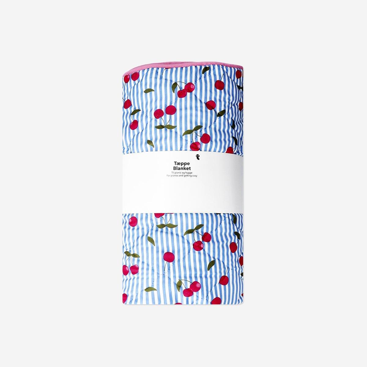 Pink Quilted Blanket With Cherry Print - 170X130 Cm