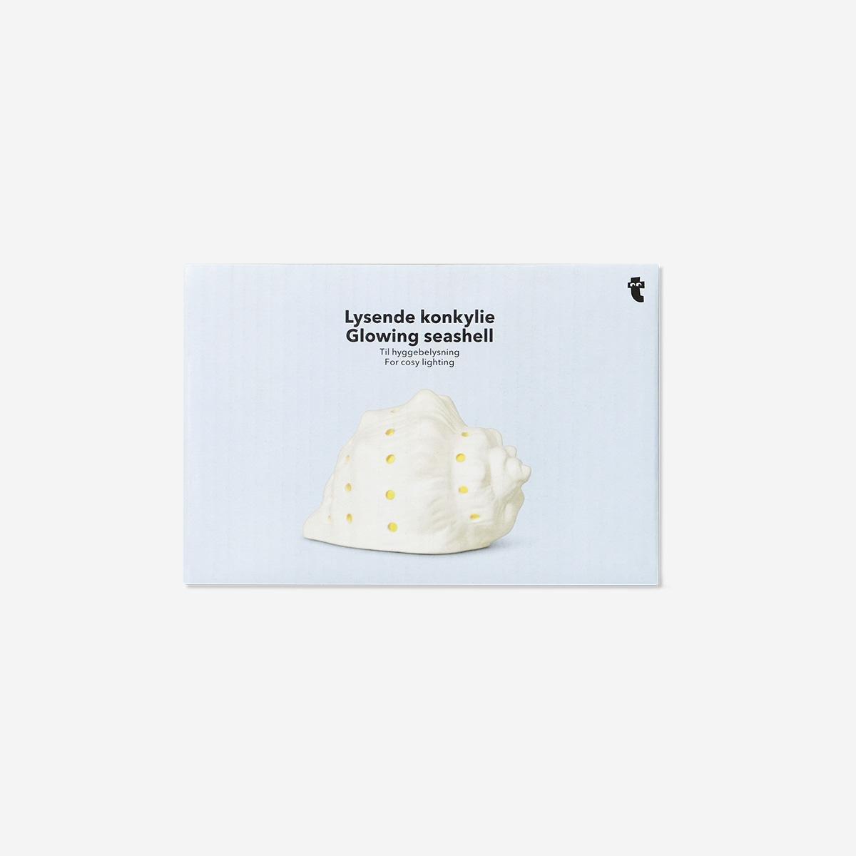 White Ceramic Seashell Lamp