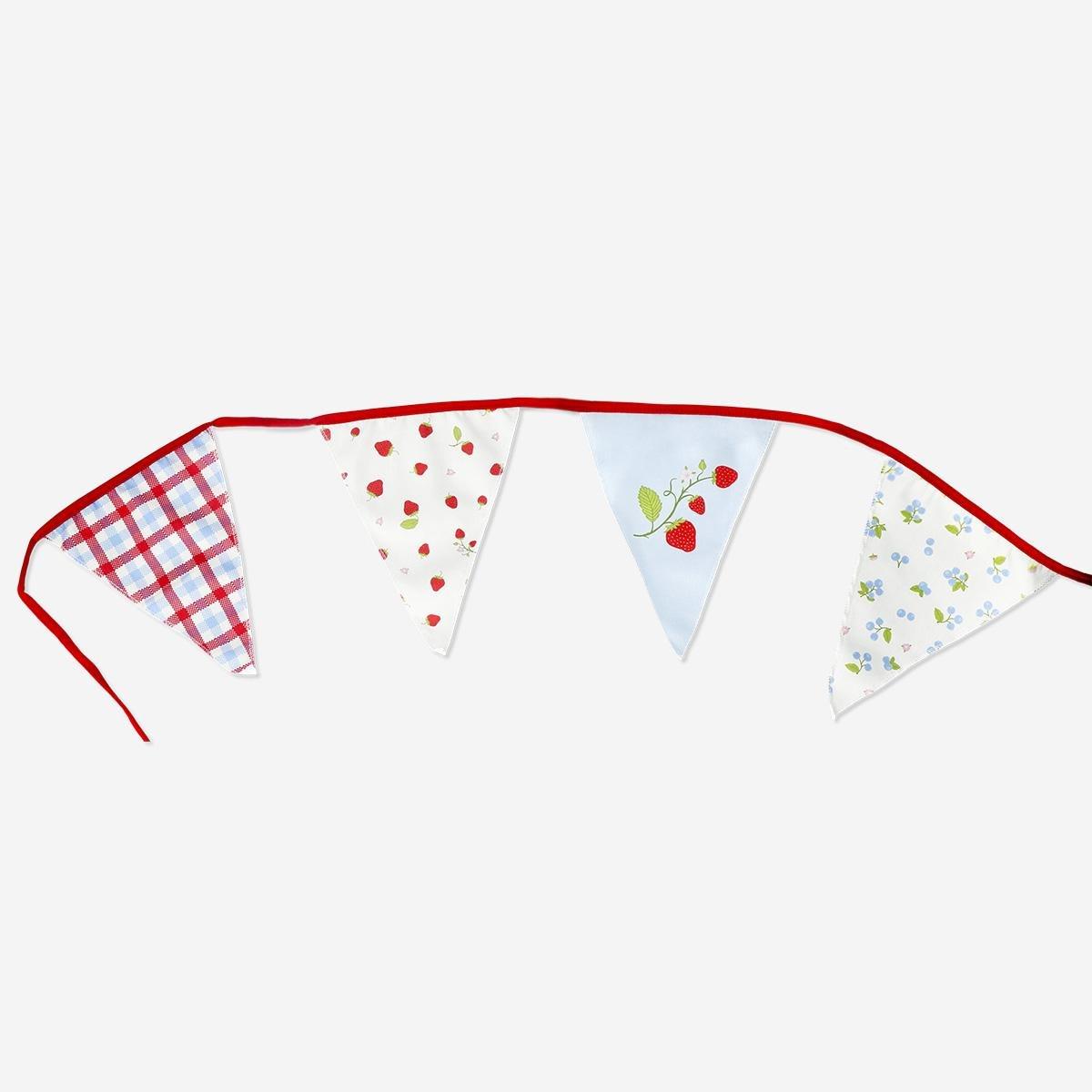 Multicolour Picnic Print Reusable Fabric Garland