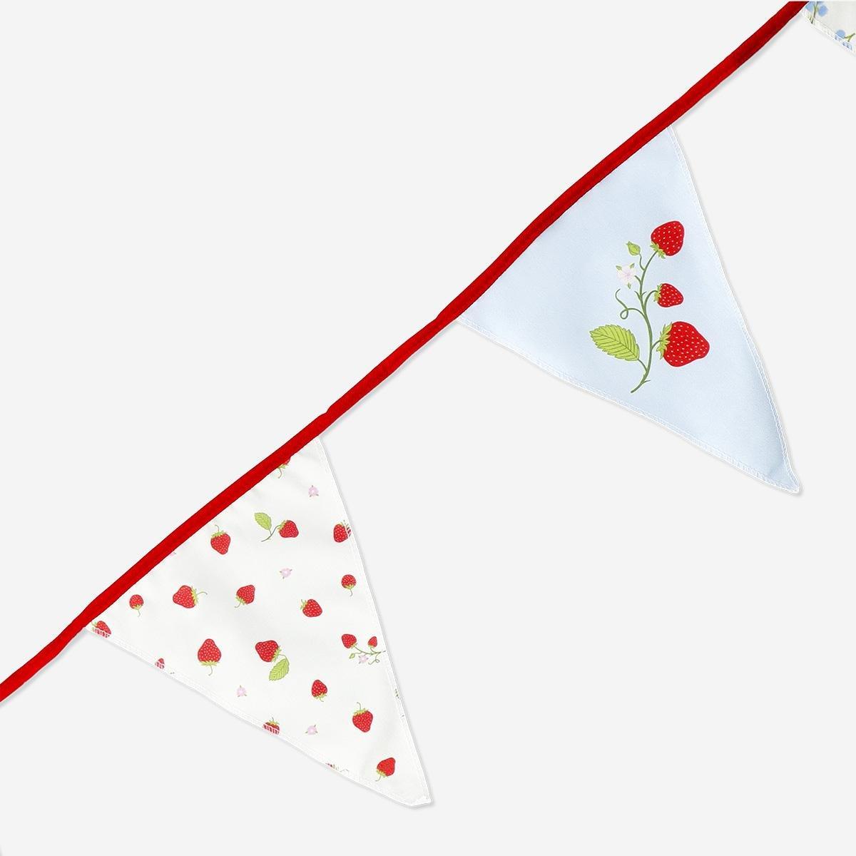 Multicolour Picnic Print Reusable Fabric Garland