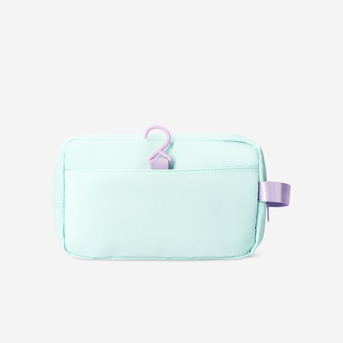 Multicolour Hook And Handle Toiletry Bag