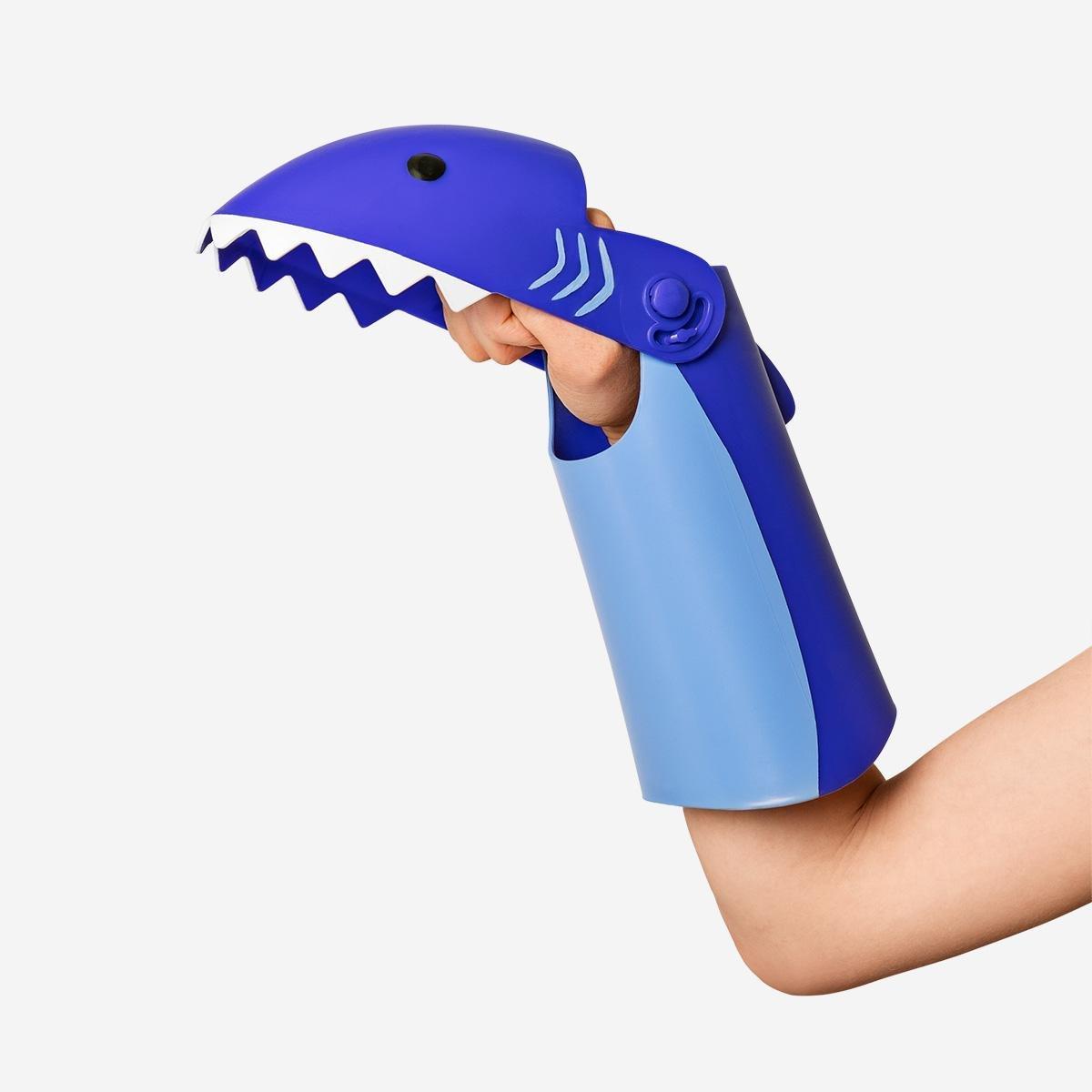 Blue Shark Shaped Sand Grabber