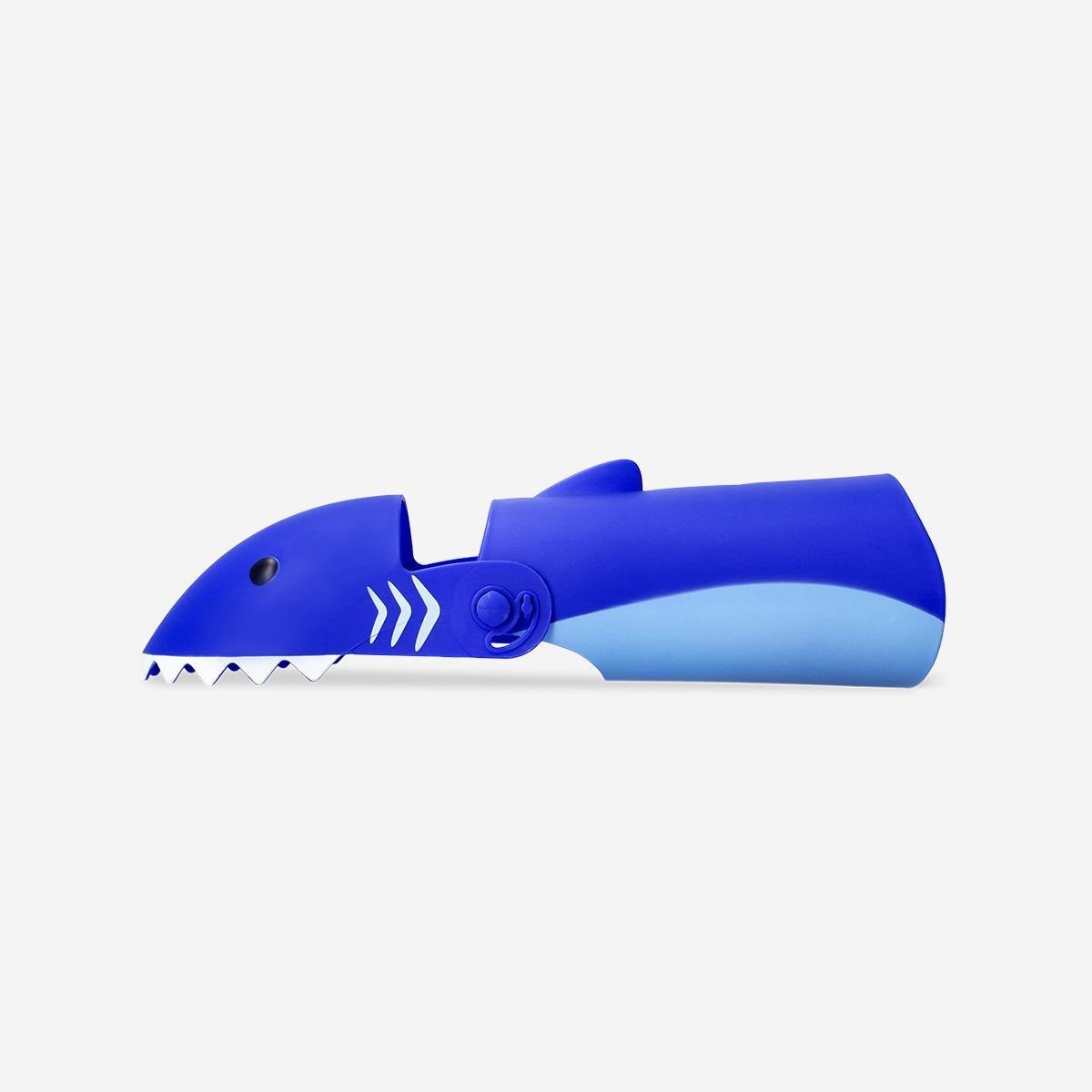 Blue Shark Shaped Sand Grabber