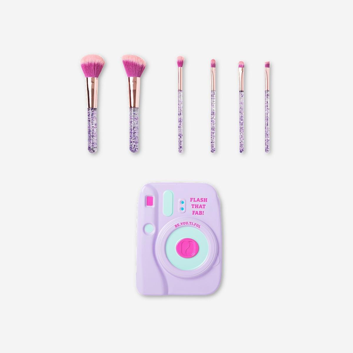 Multicolour Camera Tin Box Make Up Brushes- 6 Pcs