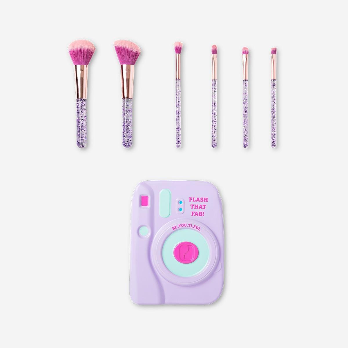 Multicolour Camera Tin Box Make Up Brushes- 6 Pcs