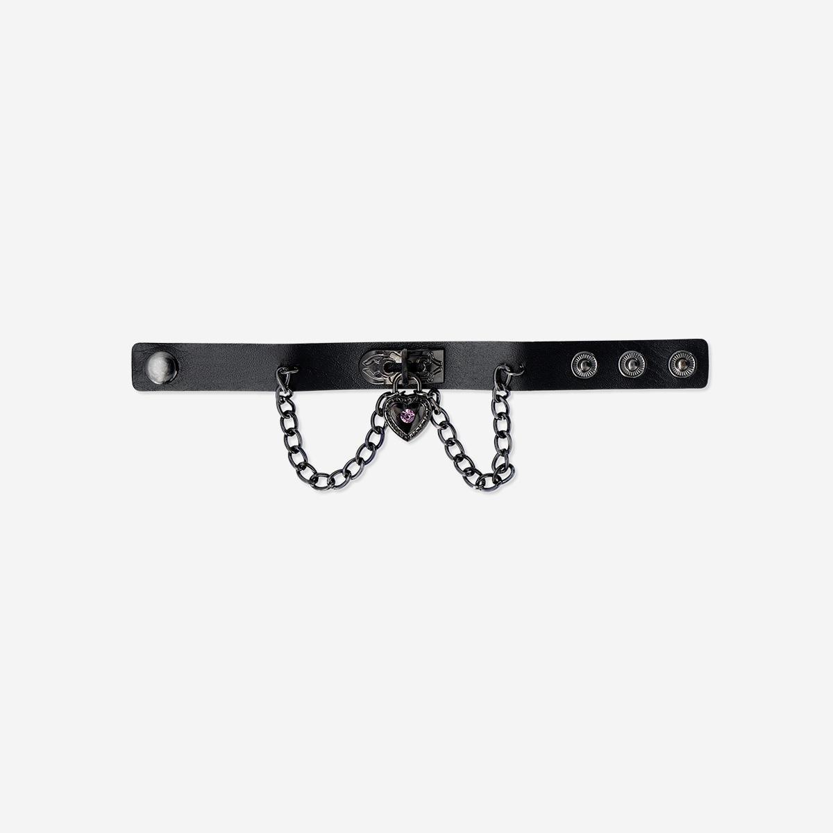 BLACK      Gothic bracelet