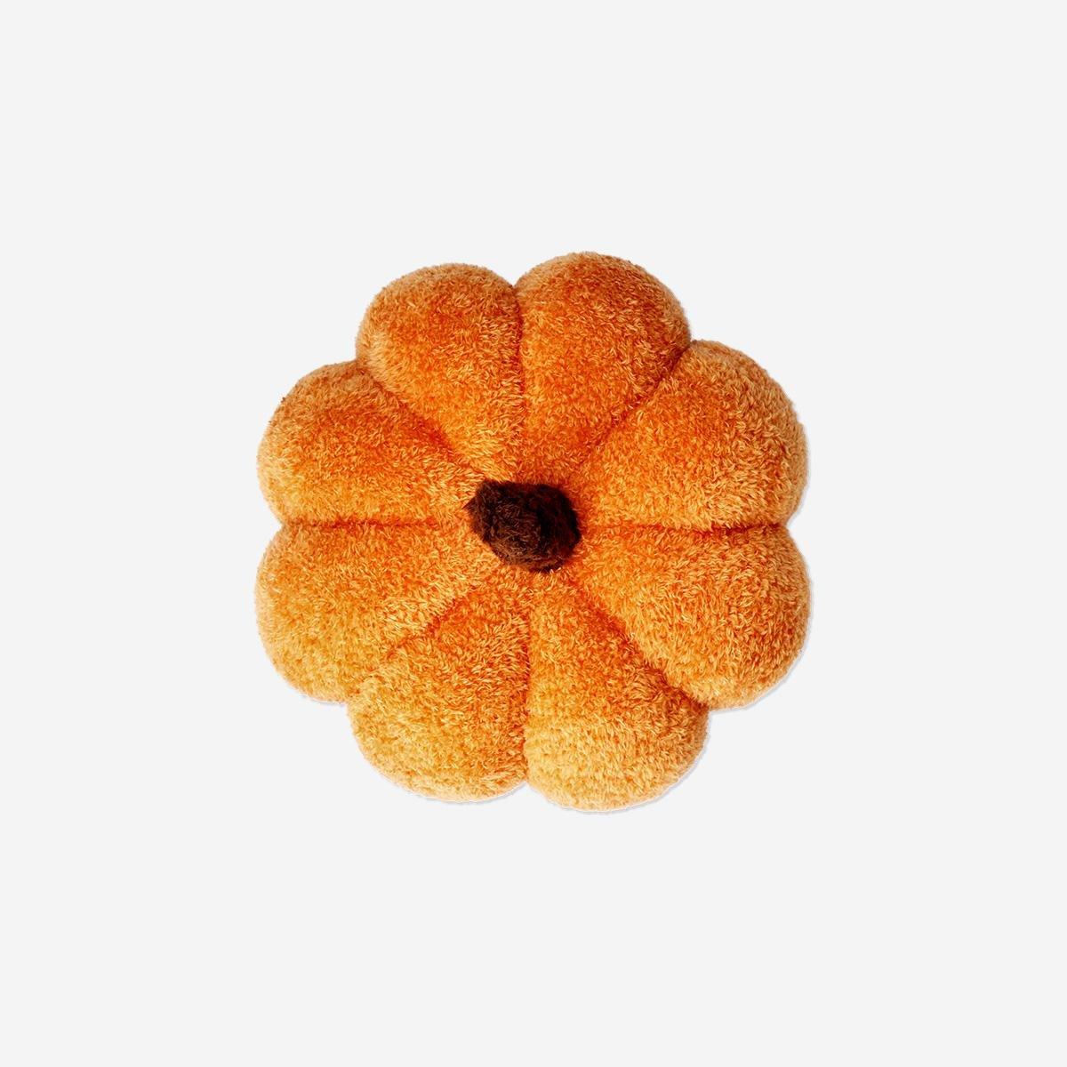ORANGE     Pumpkin cushion