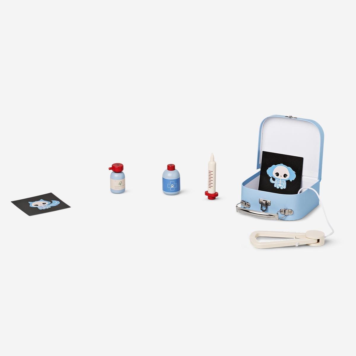 Multicolour Veterinarian Wooden Playset